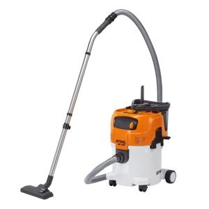 Stihl SE 122 wet and dry vacuum cleaner