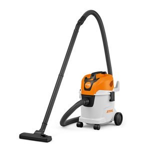 01 Stihl SE 33 wet and dry vacuum cleaner